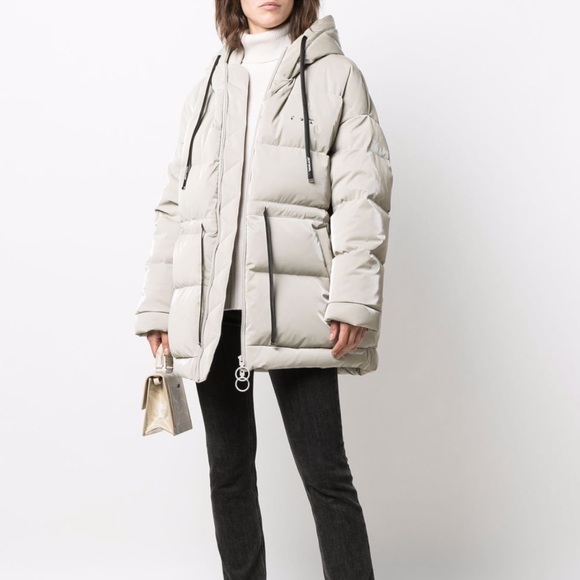 Off White Velvet Effect Puffer - Picture 5 of 11